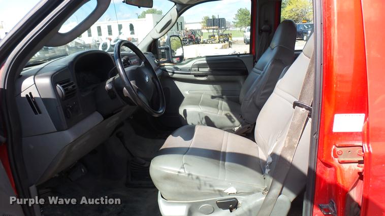 image for item L2480 2007 Ford F550 Super Duty XL utility truck