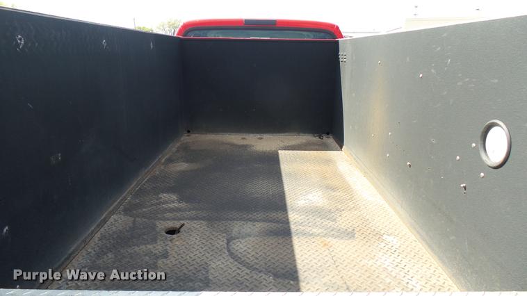 image for item L2480 2007 Ford F550 Super Duty XL utility truck