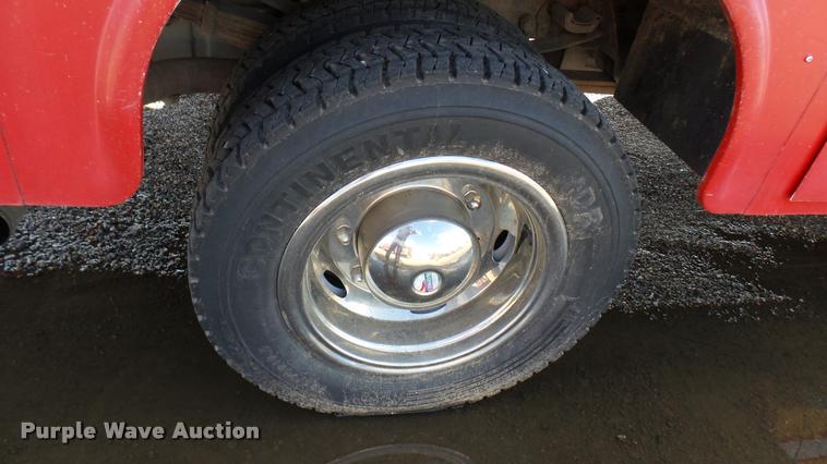 image for item L2480 2007 Ford F550 Super Duty XL utility truck