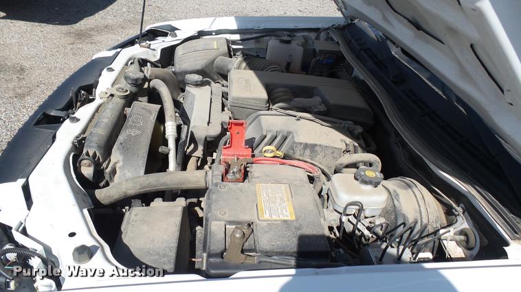 image for item L2481 2008 Chevrolet Colorado Crew Cab pickup truck