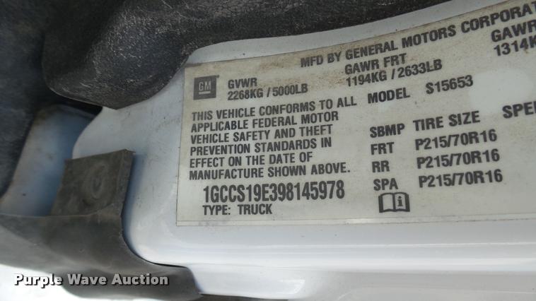 image for item L2482 2009 Chevrolet Colorado Ext. Cab pickup truck