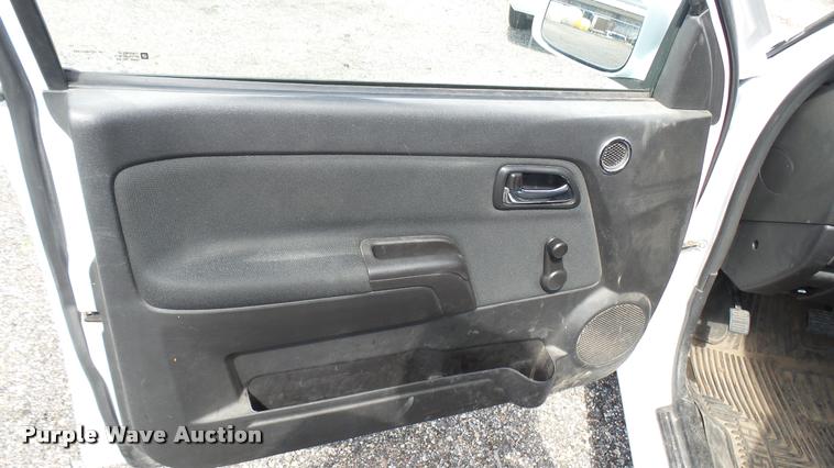 image for item L2482 2009 Chevrolet Colorado Ext. Cab pickup truck