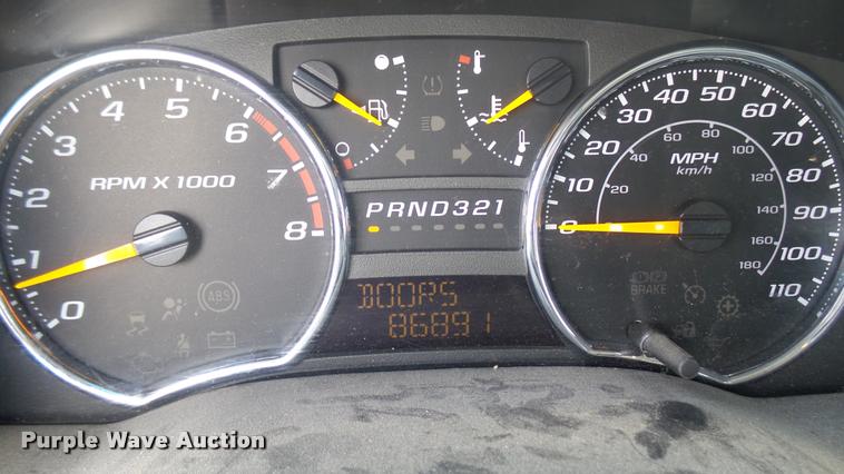 image for item L2482 2009 Chevrolet Colorado Ext. Cab pickup truck