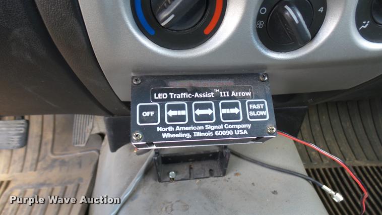 image for item L2482 2009 Chevrolet Colorado Ext. Cab pickup truck