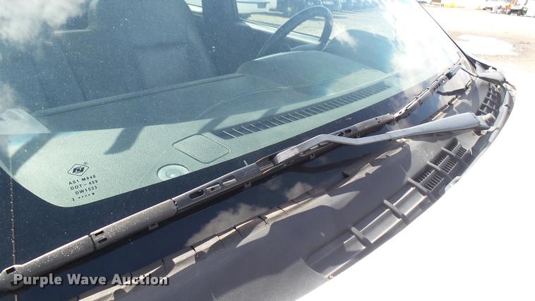 image for item L2482 2009 Chevrolet Colorado Ext. Cab pickup truck