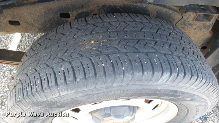 image for item L2482 2009 Chevrolet Colorado Ext. Cab pickup truck