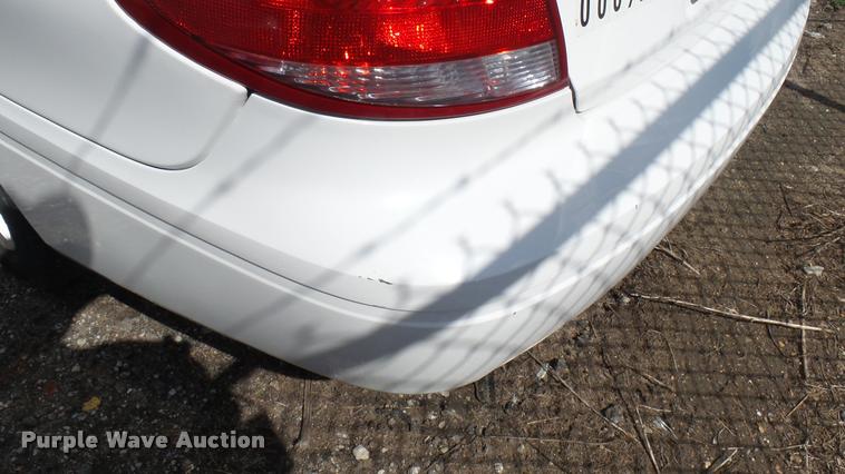 image for item L2483 2006 Ford Taurus SE