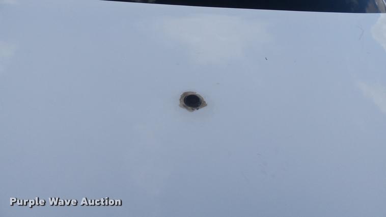 image for item L2484 2006 Ford Taurus SE