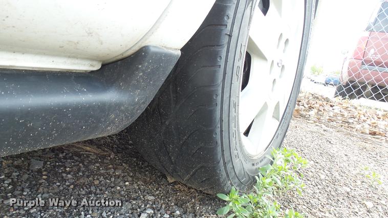 image for item L2484 2006 Ford Taurus SE