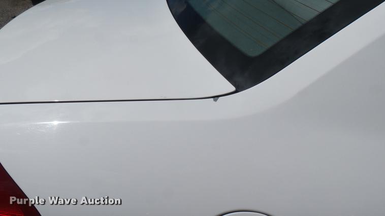 image for item L2485 2006 Ford Taurus SE