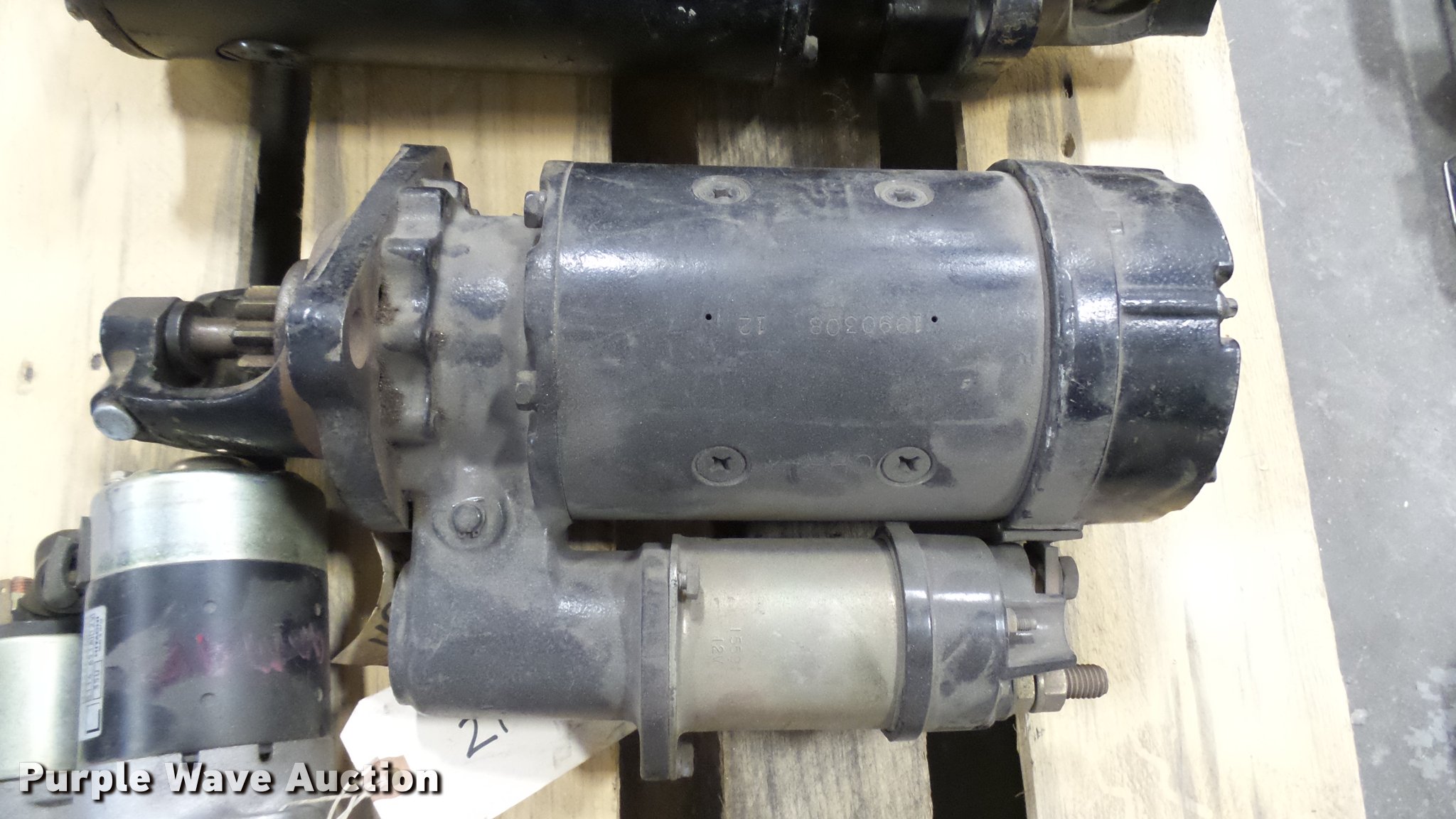 Truck parts in Wichita, KS Item DM9075 sold Purple Wave