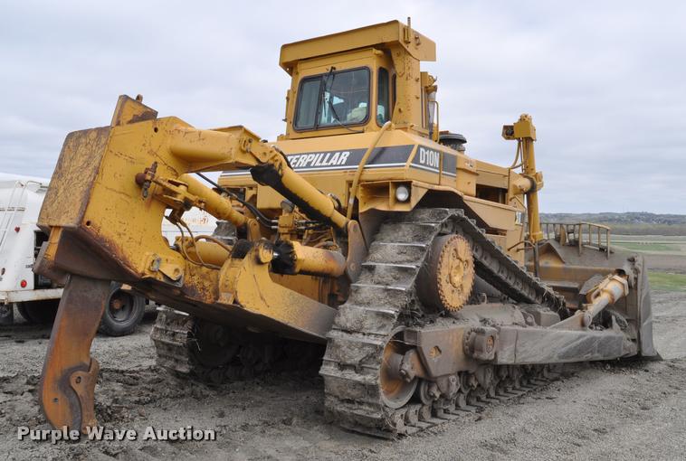 image for item DC6498 1993 Caterpillar D10N dozer