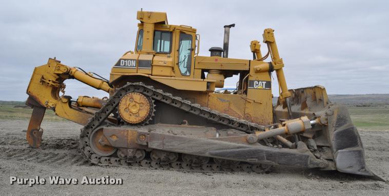 image for item DC6498 1993 Caterpillar D10N dozer