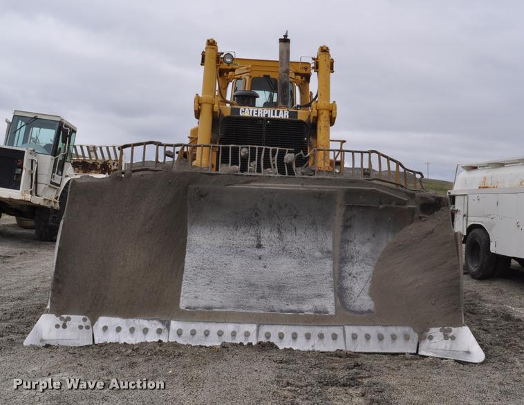 image for item DC6498 1993 Caterpillar D10N dozer