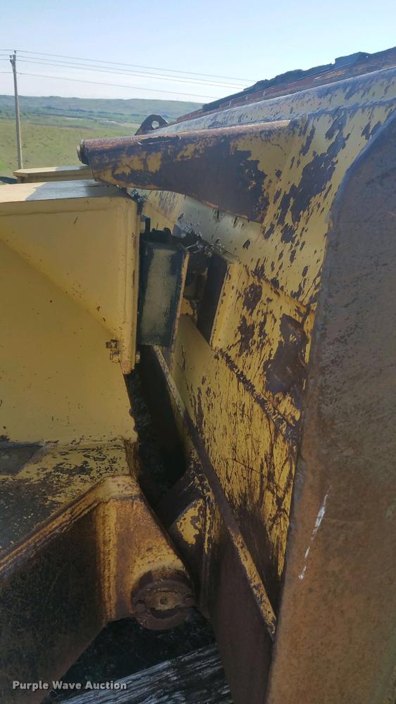 image for item DC6498 1993 Caterpillar D10N dozer