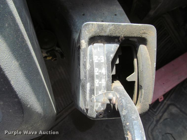 image for item J2532 1990 Ford L8000 dump truck