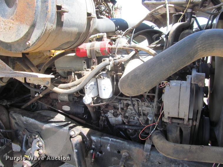 image for item J2532 1990 Ford L8000 dump truck