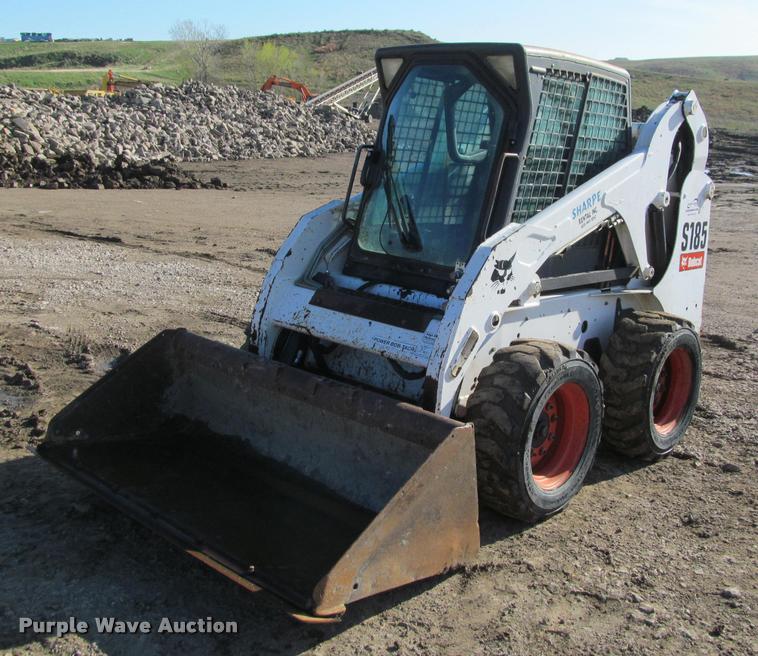 image for item J2537 2008 Bobcat S185 skid steer