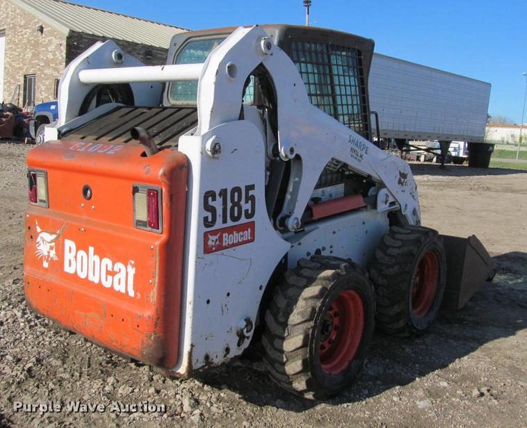 image for item J2537 2008 Bobcat S185 skid steer
