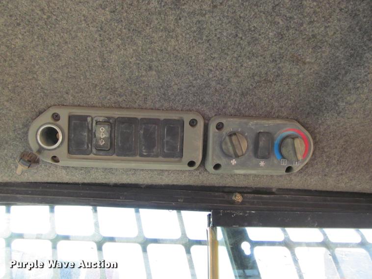 image for item J2537 2008 Bobcat S185 skid steer