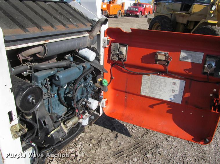 image for item J2537 2008 Bobcat S185 skid steer