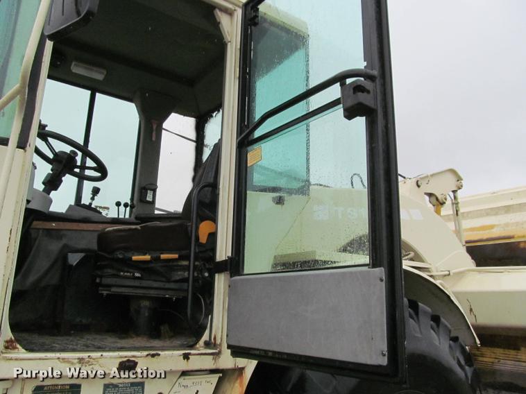 image for item K3753 2002 Terex TS14G conventional scraper
