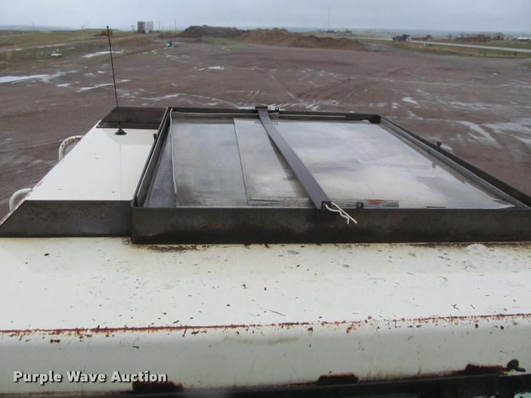 image for item K3753 2002 Terex TS14G conventional scraper