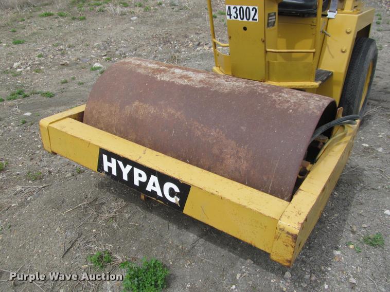 image for item K3754 Hypac C810A single drum vibratory roller