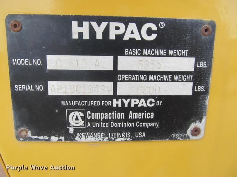 image for item K3754 Hypac C810A single drum vibratory roller