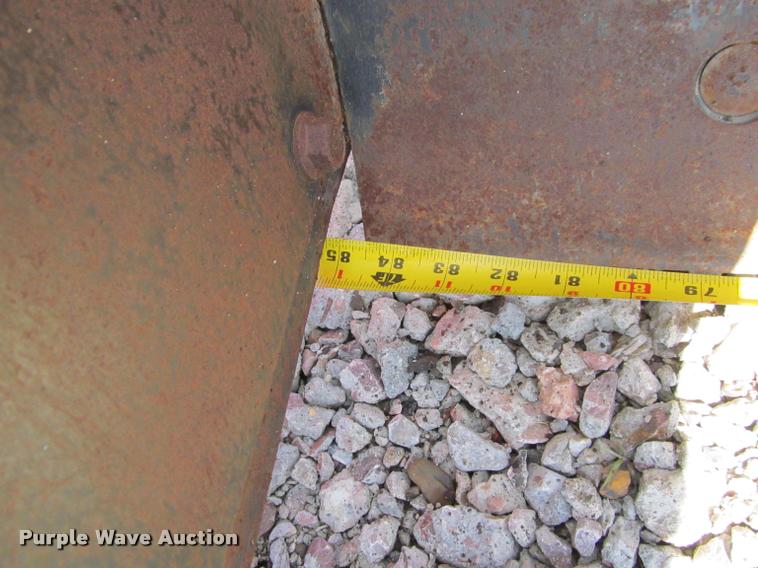 image for item K3800 Bobcat box blade laser