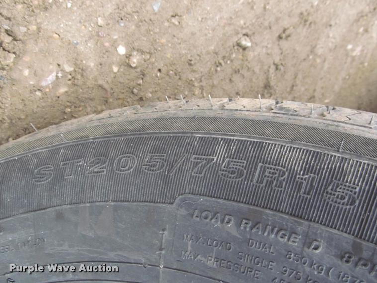 image for item K3814 2004 Haulmark enclosed cargo trailer