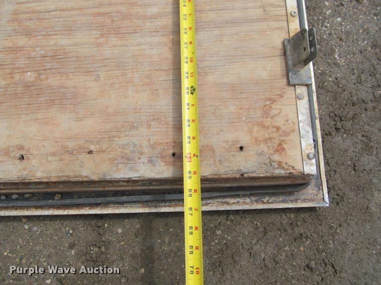 image for item K3814 2004 Haulmark enclosed cargo trailer