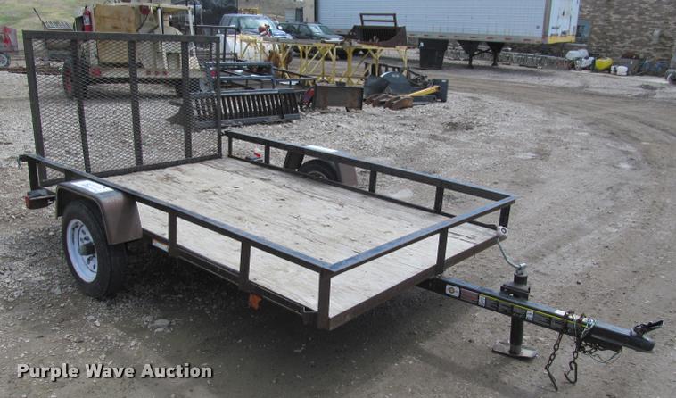 image for item K3820 2010 Carry On utility trailer