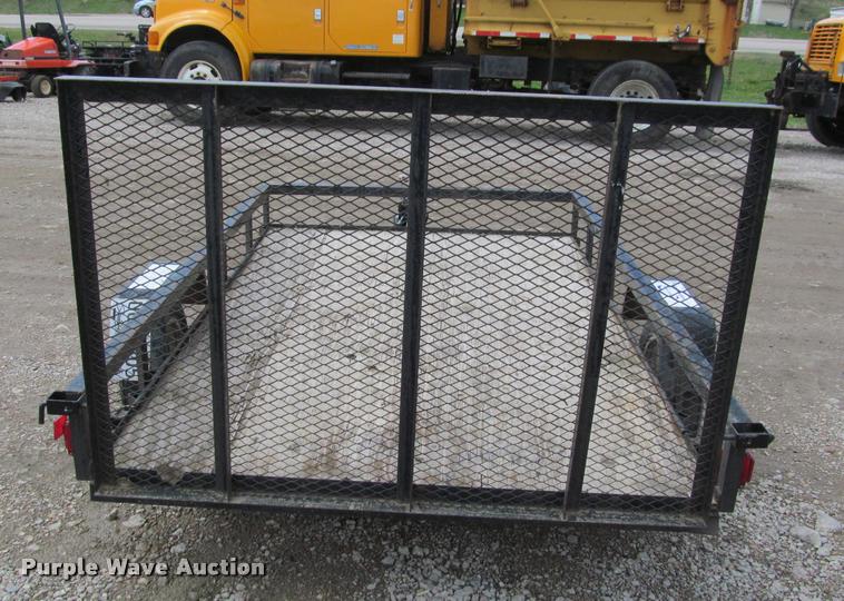 image for item K3820 2010 Carry On utility trailer