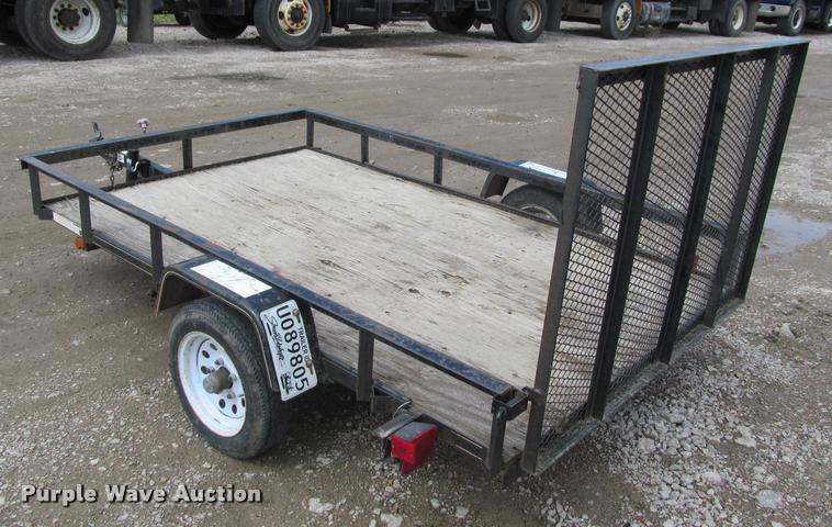 image for item K3820 2010 Carry On utility trailer