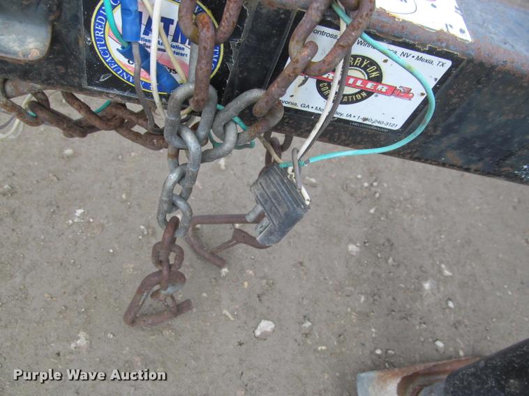 image for item K3820 2010 Carry On utility trailer