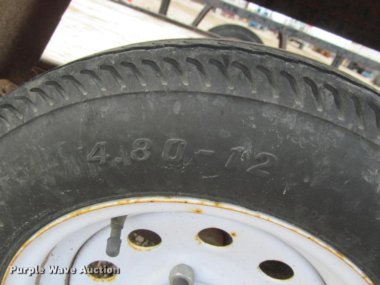 image for item K3820 2010 Carry On utility trailer