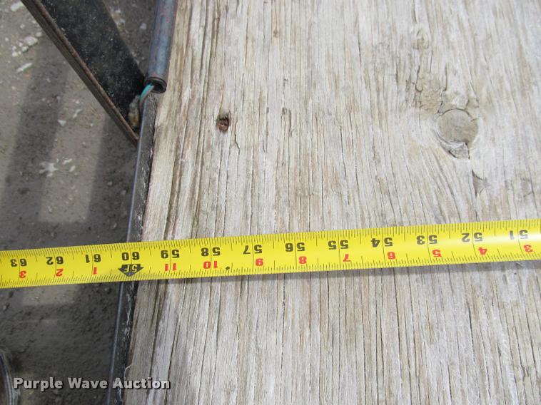 image for item K3820 2010 Carry On utility trailer