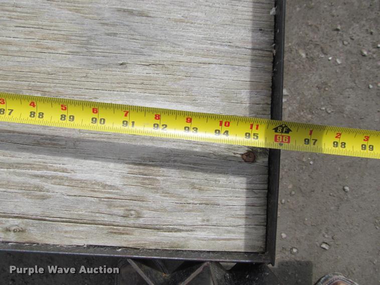 image for item K3820 2010 Carry On utility trailer