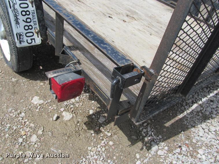 image for item K3820 2010 Carry On utility trailer