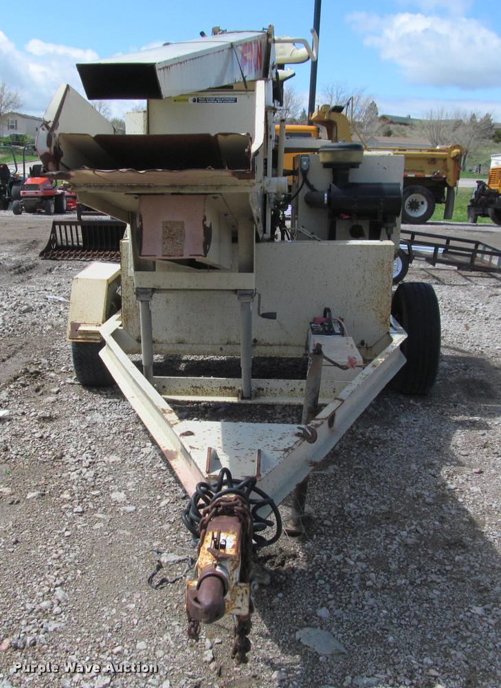 image for item K3826 Finn B260 straw blower