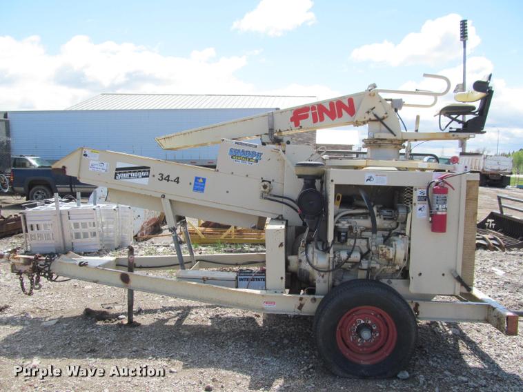 image for item K3826 Finn B260 straw blower