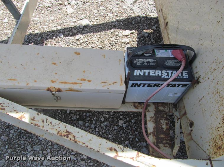 image for item K3826 Finn B260 straw blower