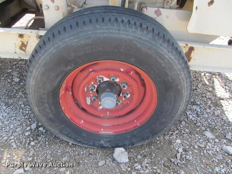 image for item K3826 Finn B260 straw blower