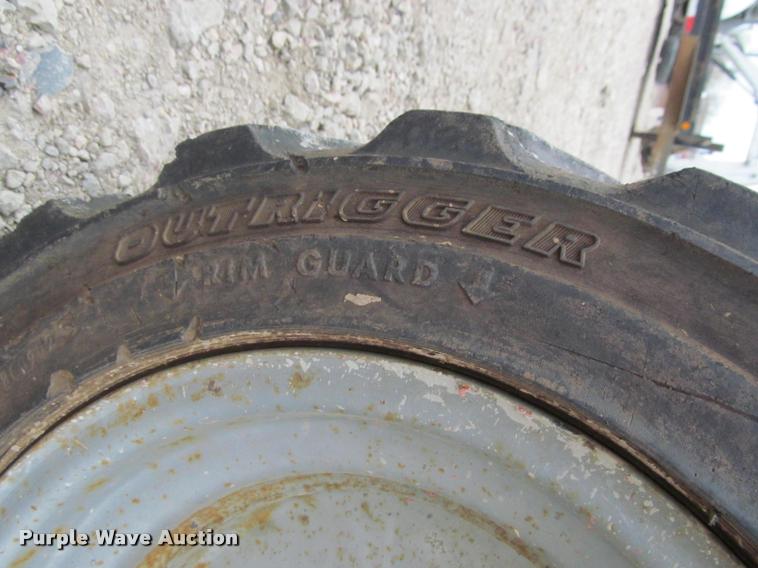 image for item K3829 2002 JLG 260MRT scissor lift