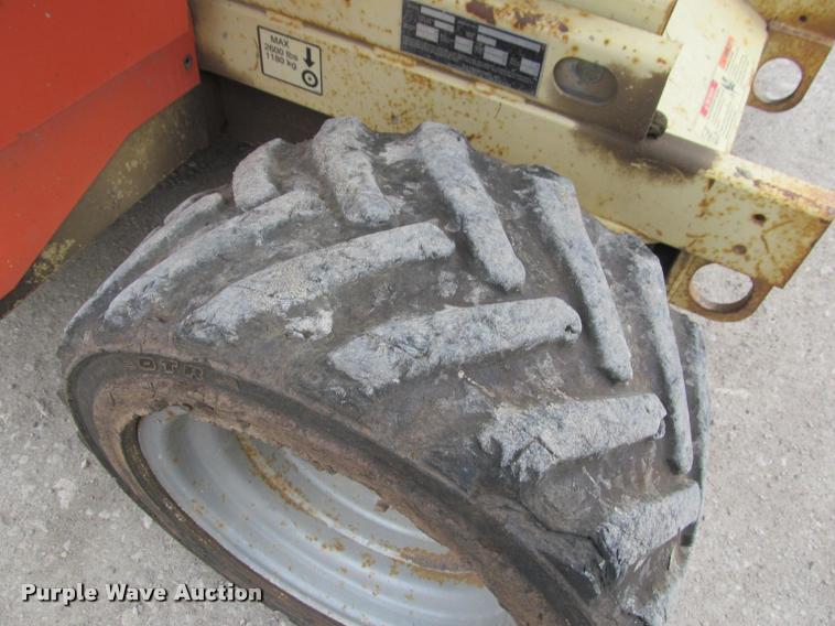 image for item K3829 2002 JLG 260MRT scissor lift