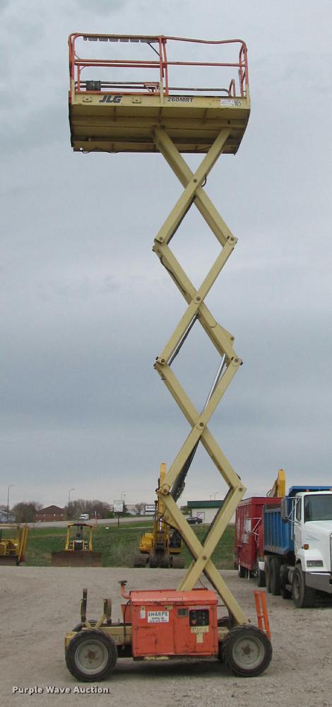 image for item K3829 2002 JLG 260MRT scissor lift