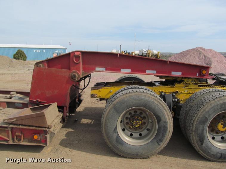 image for item K3873 1991 Trail King lowboy equipment trailer