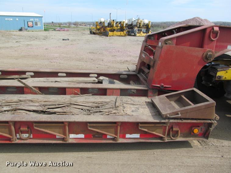image for item K3873 1991 Trail King lowboy equipment trailer