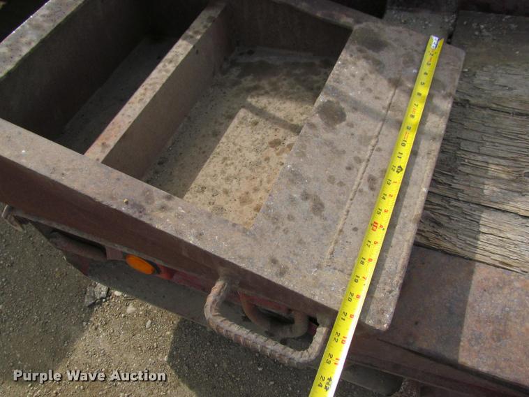 image for item K3873 1991 Trail King lowboy equipment trailer